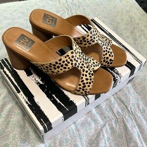 Dolce Vita - Never Worn